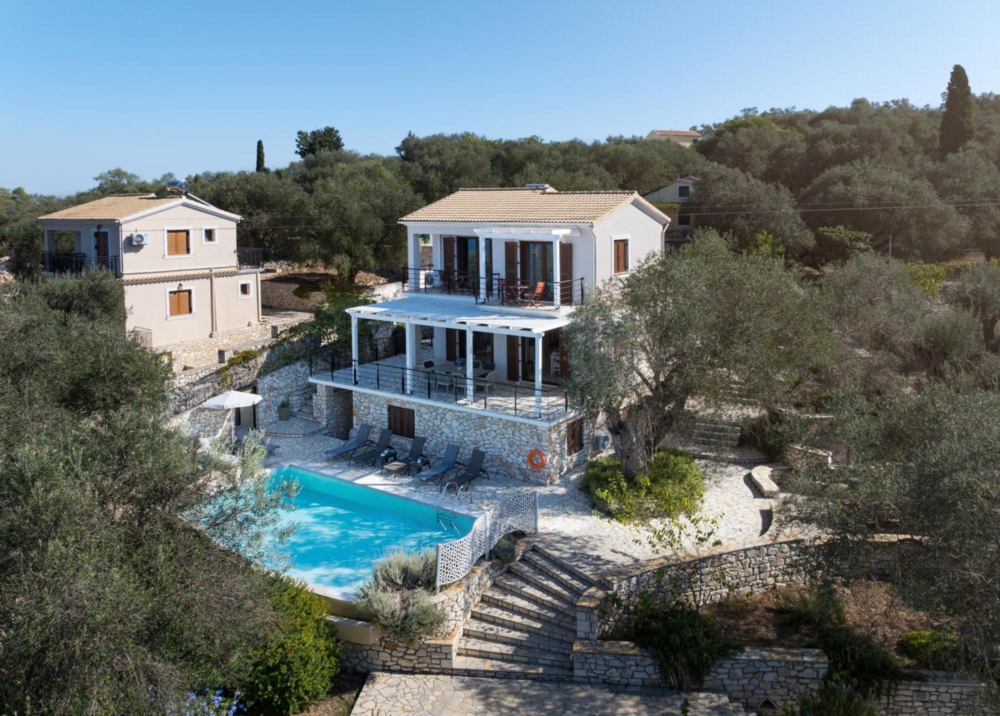 Villa Bougarini Haven Family Villa Rock Pool Oasis Ieromonachos Eksteriør billede