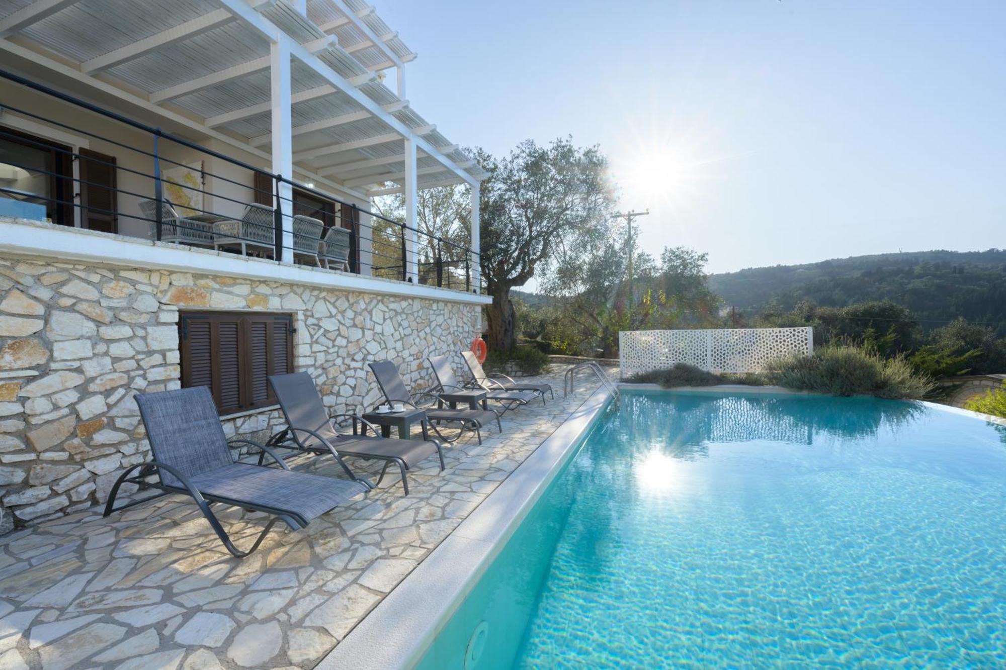 Villa Bougarini Haven Family Villa Rock Pool Oasis Ieromonachos Eksteriør billede