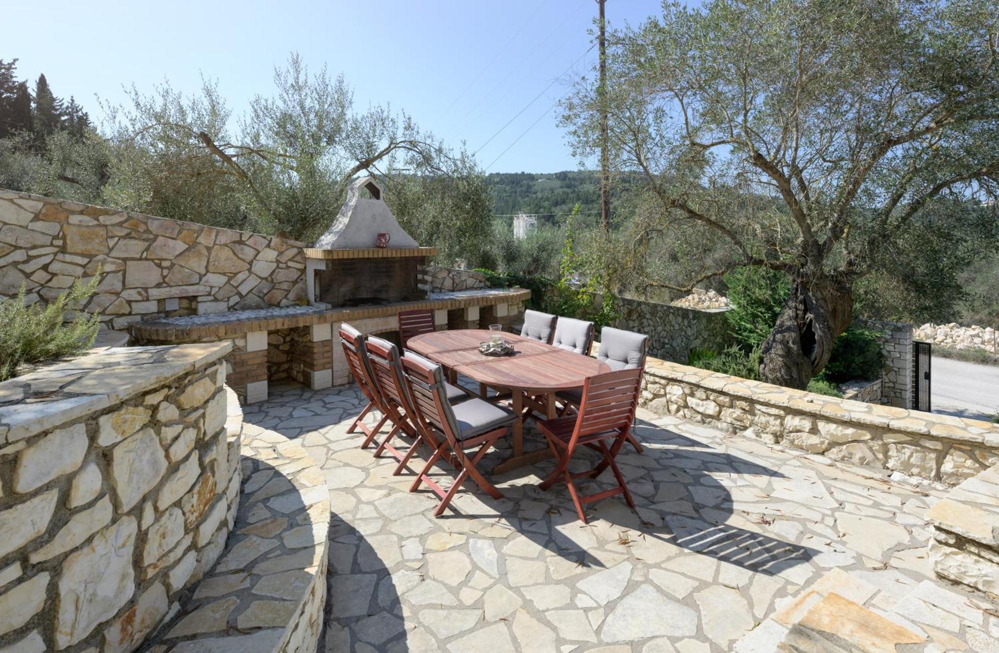 Villa Bougarini Haven Family Villa Rock Pool Oasis Ieromonachos Eksteriør billede